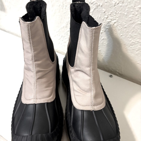 Ganni - Picture 3 of 9